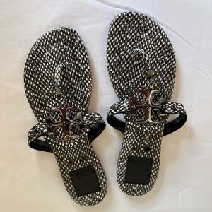 Tory Burch Sandals Polka Dot Snake Metal Logo Size 8